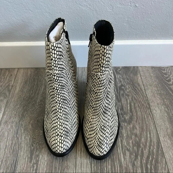 {Matisse} Keegan Python Leather Ankle Boots ( new without tags ) - Picture 4 of 7